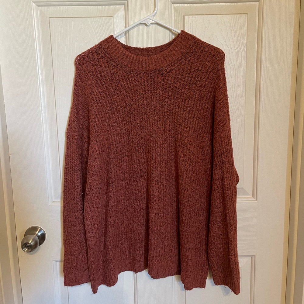 Crew neck sweater, burnt orange-red,